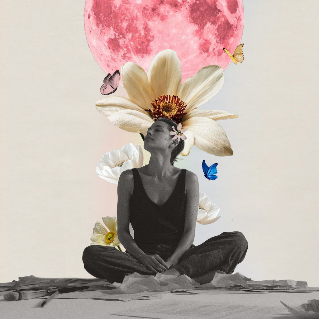 mujer con expresión relajada disfrutando del ritual de autocuidado la mais om en barcelona y también online-